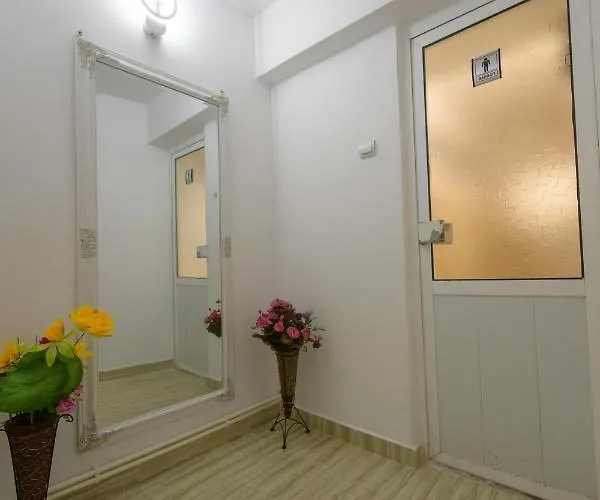 Cora 2* 콘스탄차